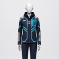 AURA trägt die BotCouture Security Role Jacket mit leuchtendem Role Light Panel